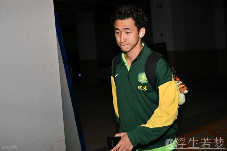 意外吗？国脚级王牌中场刚从国安离队，就将火速加盟深圳新鹏城！